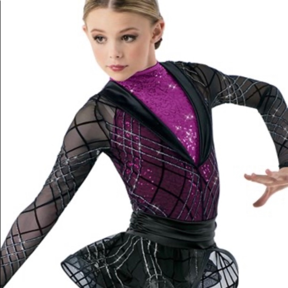 Dance costume
